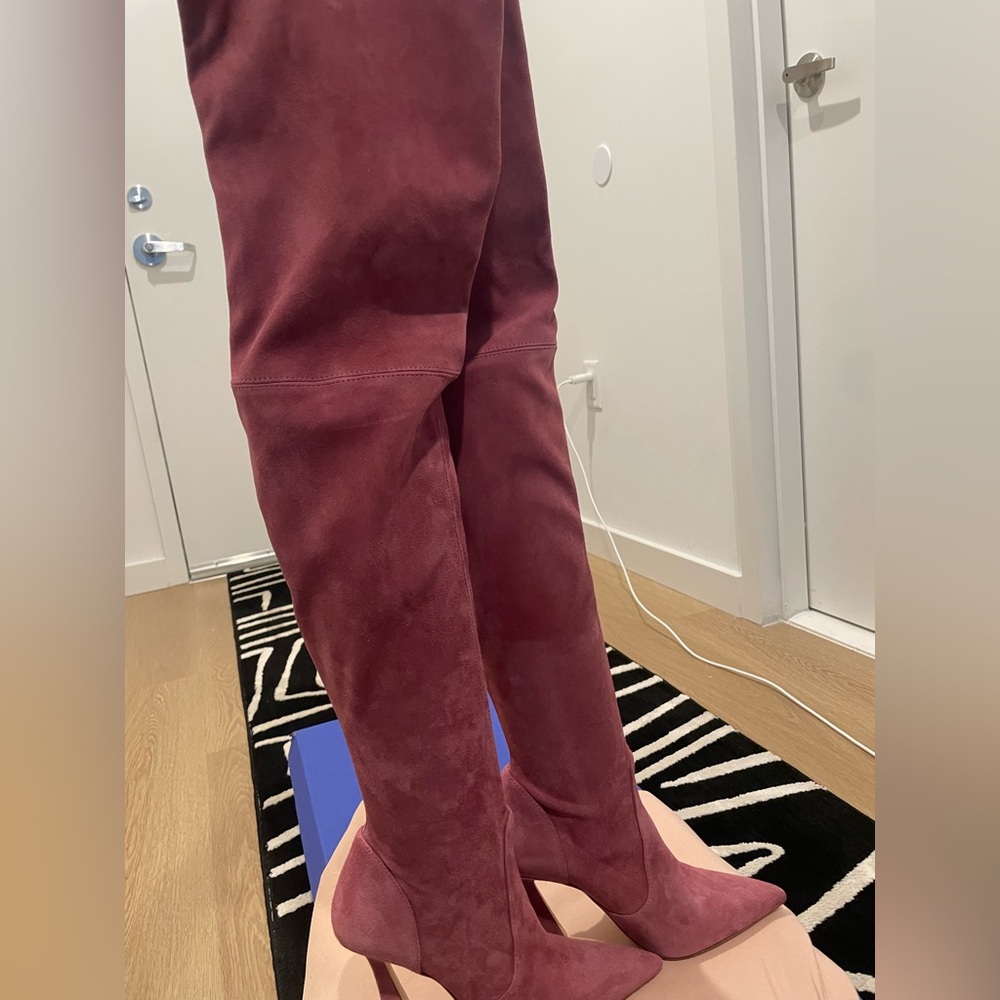 STUART WEITZMAN ULTRAVINNIE STRETCH OVER-THE-KNEE BOOT 100 BRAND NEW MSRP$995!!! - Picture 6 of 9